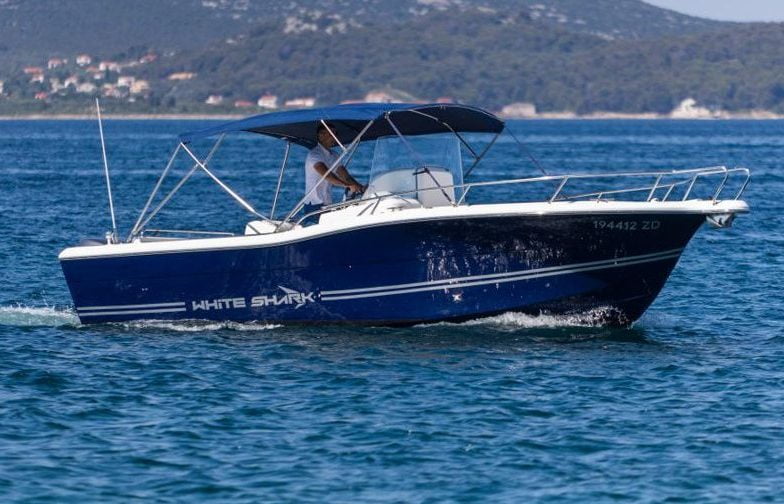 Rent a speed boat